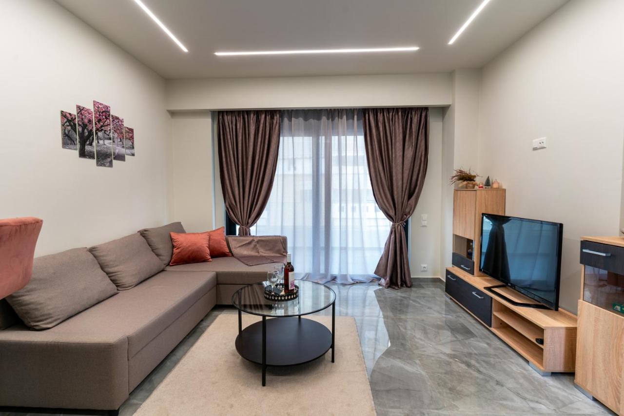 Olina'S Luxury Apartment Trikala  Exterior photo
